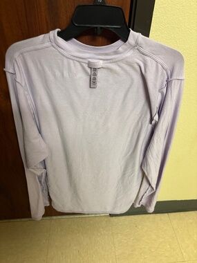 LIMITED EDITION skims boyfriend long sleeve t shirt in sugar plum